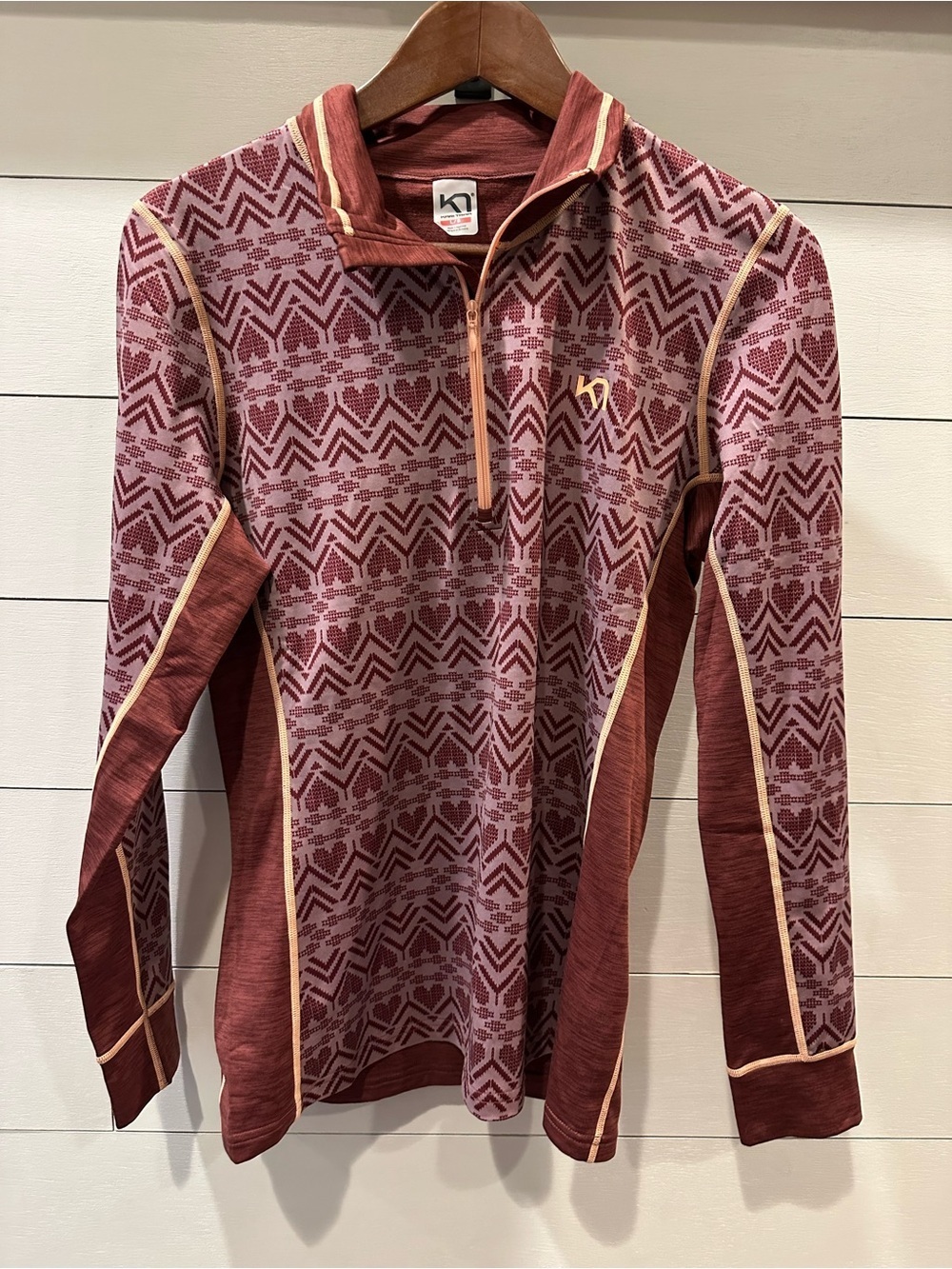 Kari Traa Women's Lune Maroon Patterned Half-Zip Functional Shirt- size Large
